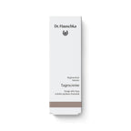 Dr. Hauschka Regenerating Day Cream Intensive – weiße Kartonverpackung mit braunem Streifen, weißer Hintergrund – Hautpflege