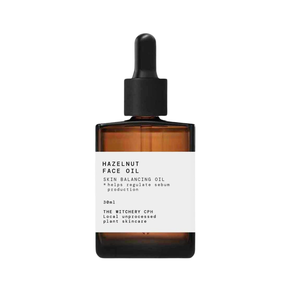 The Witchery CPH Hazelnut Face Oil in einer braunen 30ml Glasflasche mit schwarzer Pipette für die Hautpflege.