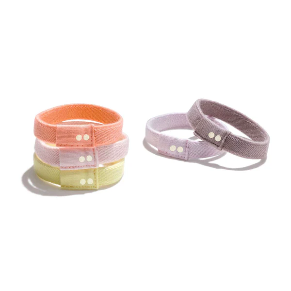 Plastic Free Flat Hair Ties Bright Spark – pastel hair ties on white background – hair care