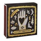 Black Miracle Luxury – schwarze Geschenkbox mit gold-silberner Magiegrafik, weißem Hintergrund – Beauty-Geschenk