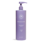 INNERSSENSE Bright Balance Hairbath – lila Flasche mit Pumpverschluss, 946 ml, weißer Hintergrund – Haarpflege