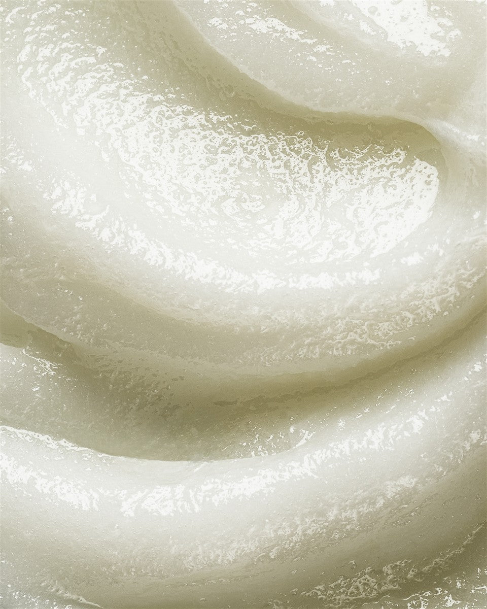 Botanical Multi Balm Kaede – creamy texture, off-white green color, close-up – skin care
