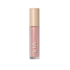 ILIA Liquid Powder Chromatic Eye Tint in einer Tube mit beigem Verschluss auf weißem Grund, Lidschatten