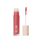 ILIA Overglaze Hydrating Lip Gloss mit hellem Verschluss auf weißem Grund, Lippenpflege