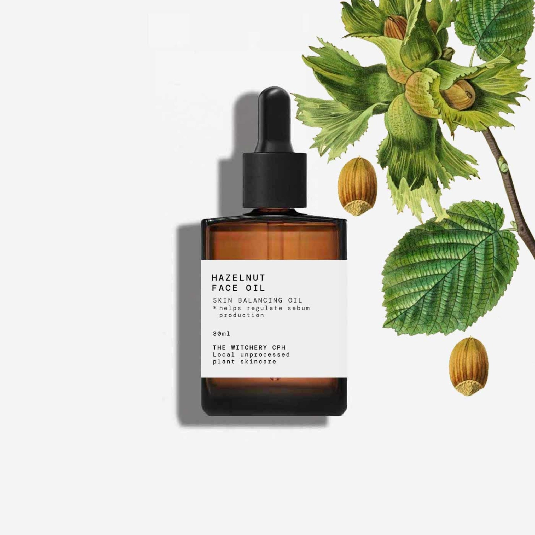 The Witchery CPH Hazelnut Face Oil in einer braunen 30ml Glasflasche mit Pipette auf weißem Grund, Hautpflege