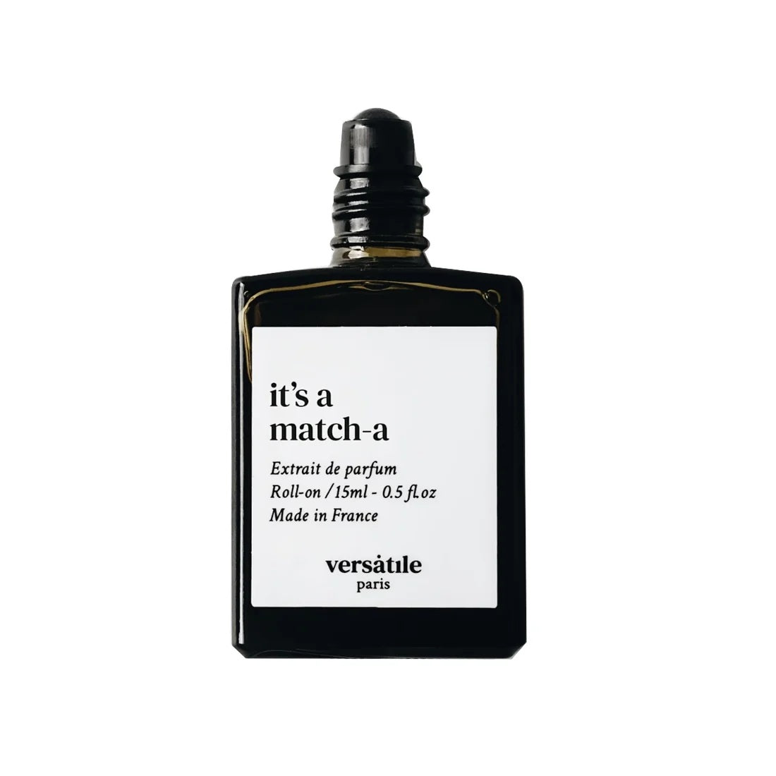 Versatile Paris It's a Match-a Roll-on Parfümöl in dunkelbrauner Glasflasche mit schwarzem Verschluss, 15ml Duftöl.