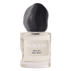 Fascent Milky No Way Eau de Parfum – klares Glasfläschchen mit schwarzem Textilkappen, weißem Hintergrund – Parfüm