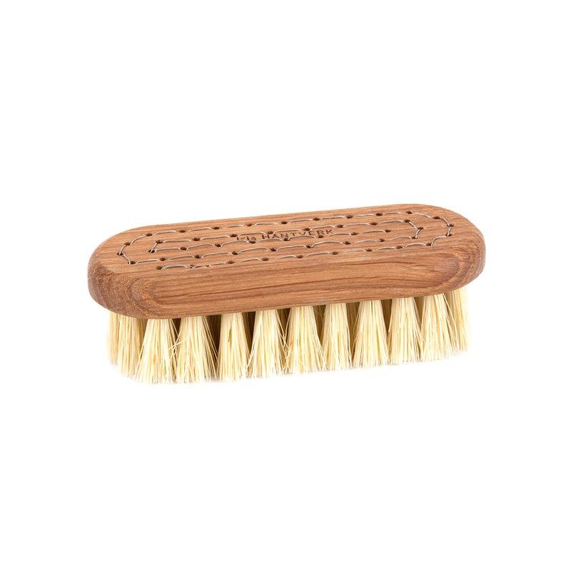 Lovisa Nail Brush – wooden handle with natural bristles, white background – nail care