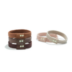 Plastic Free Flat Hair Ties Earth Tints – flache Haargummis in Erdtönen, weißer Hintergrund – Haarpflege
