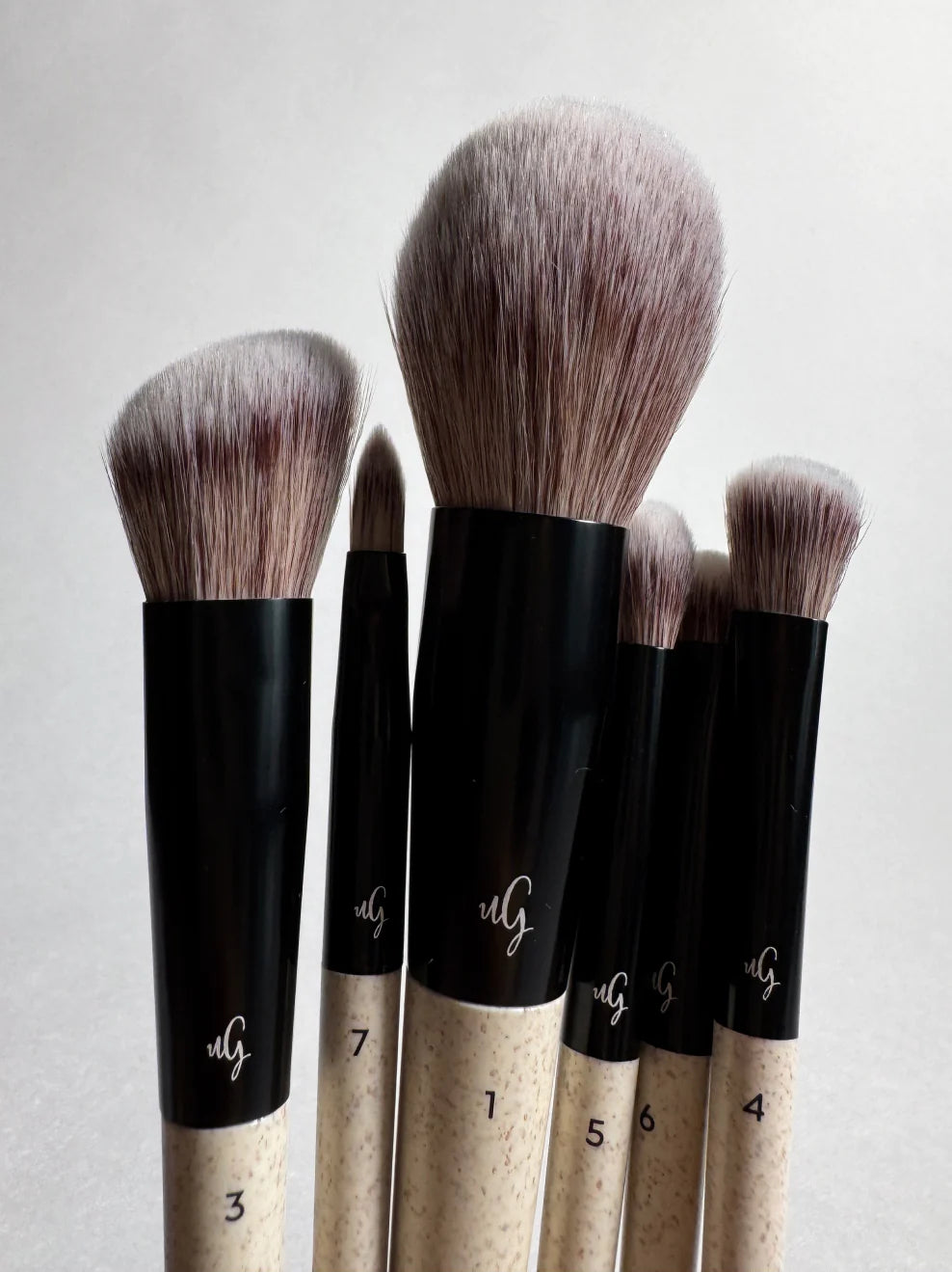 Eye Contouring Brush No. 6