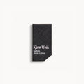 Kjaer Weis Lip Balm – schwarze Texturverpackung, weißer Hintergrund – Lippenpflege